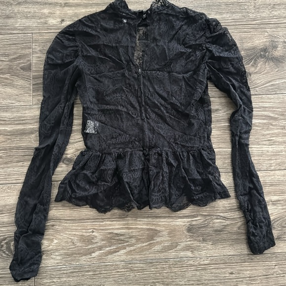 Lace Top - Picture 3 of 4